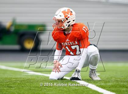 Thumbnail 1 in Callisburg vs. Mineola (UIL 3A Division 1 Region 2 Regional Semifinal) photogallery.