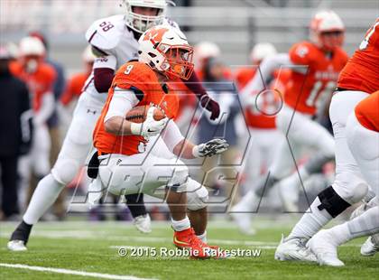 Thumbnail 3 in Callisburg vs. Mineola (UIL 3A Division 1 Region 2 Regional Semifinal) photogallery.