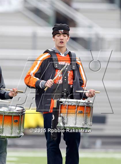 Thumbnail 1 in Callisburg vs. Mineola (UIL 3A Division 1 Region 2 Regional Semifinal) photogallery.