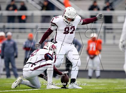 Thumbnail 3 in Callisburg vs. Mineola (UIL 3A Division 1 Region 2 Regional Semifinal) photogallery.