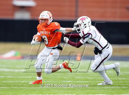 Thumbnail 1 in Callisburg vs. Mineola (UIL 3A Division 1 Region 2 Regional Semifinal) photogallery.