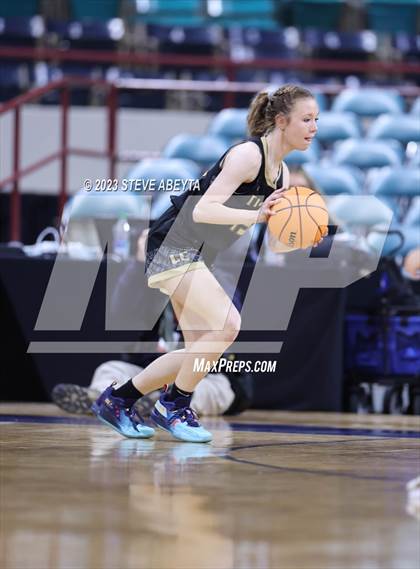 Thumbnail 1 in Canon City vs. Durango (CHSAA 5A Great 8) photogallery.