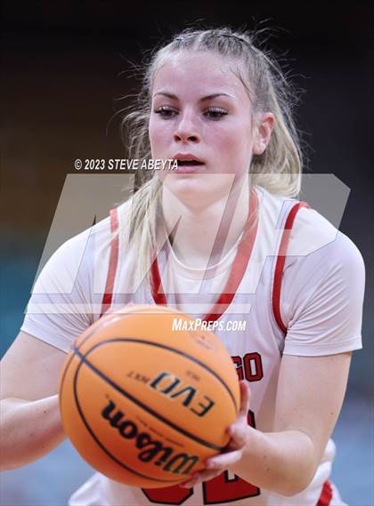 Thumbnail 2 in Canon City vs. Durango (CHSAA 5A Great 8) photogallery.