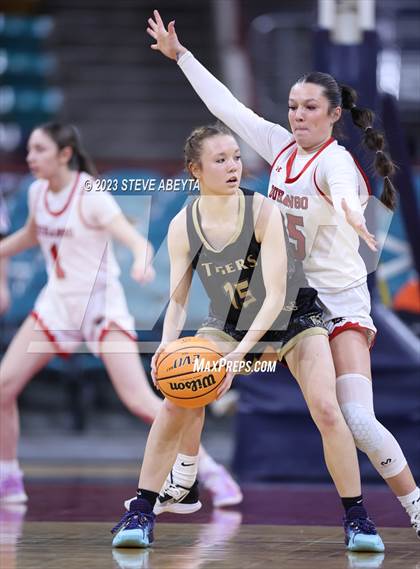 Thumbnail 3 in Canon City vs. Durango (CHSAA 5A Great 8) photogallery.