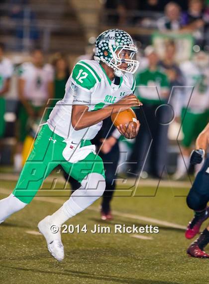Thumbnail 3 in Azle vs Burleson (UIL 5A Area Playoff) photogallery.