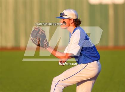Thumbnail 1 in Pottsboro vs. Van Alstyne (3A Regional Quarterfinal) photogallery.