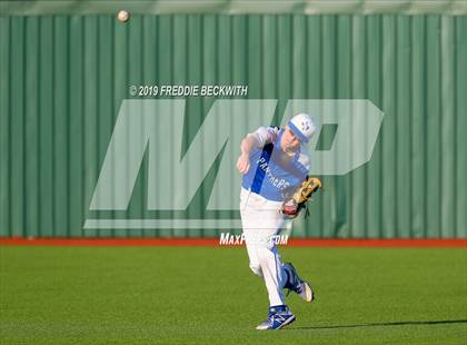 Thumbnail 3 in Pottsboro vs. Van Alstyne (3A Regional Quarterfinal) photogallery.