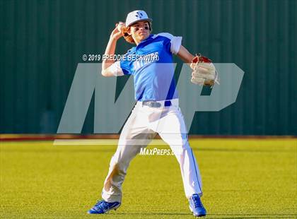 Thumbnail 3 in Pottsboro vs. Van Alstyne (3A Regional Quarterfinal) photogallery.