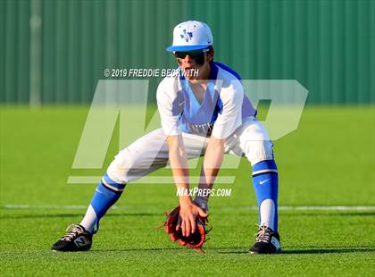 Thumbnail 2 in Pottsboro vs. Van Alstyne (3A Regional Quarterfinal) photogallery.