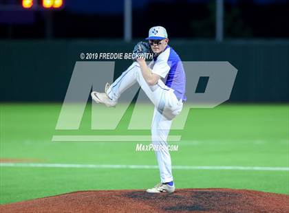 Thumbnail 3 in Pottsboro vs. Van Alstyne (3A Regional Quarterfinal) photogallery.