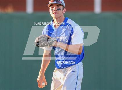 Thumbnail 3 in Pottsboro vs. Van Alstyne (3A Regional Quarterfinal) photogallery.
