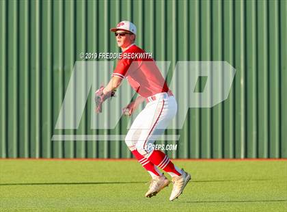 Thumbnail 2 in Pottsboro vs. Van Alstyne (3A Regional Quarterfinal) photogallery.