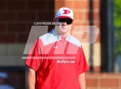 Thumbnail 2 in Pottsboro vs. Van Alstyne (3A Regional Quarterfinal) photogallery.
