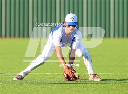 Thumbnail 3 in Pottsboro vs. Van Alstyne (3A Regional Quarterfinal) photogallery.