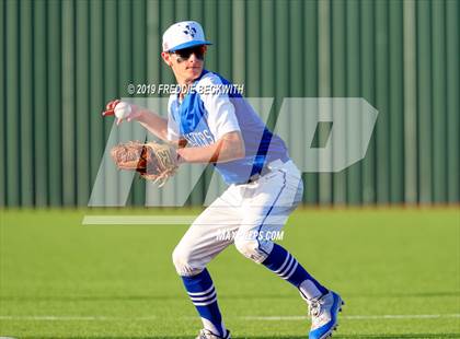 Thumbnail 1 in Pottsboro vs. Van Alstyne (3A Regional Quarterfinal) photogallery.