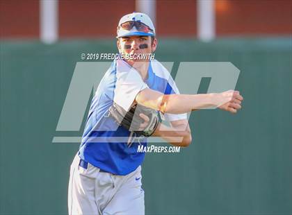 Thumbnail 2 in Pottsboro vs. Van Alstyne (3A Regional Quarterfinal) photogallery.