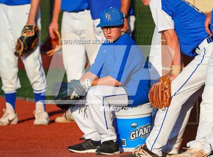 Thumbnail 3 in Pottsboro vs. Van Alstyne (3A Regional Quarterfinal) photogallery.