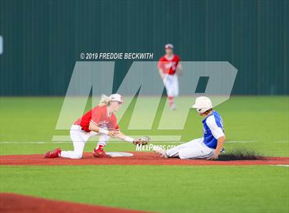 Thumbnail 3 in Pottsboro vs. Van Alstyne (3A Regional Quarterfinal) photogallery.