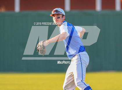 Thumbnail 1 in Pottsboro vs. Van Alstyne (3A Regional Quarterfinal) photogallery.