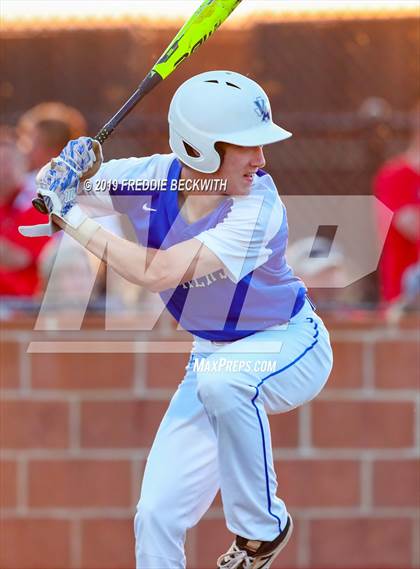 Thumbnail 3 in Pottsboro vs. Van Alstyne (3A Regional Quarterfinal) photogallery.