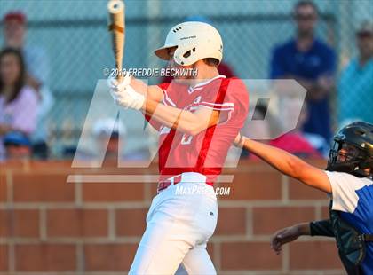 Thumbnail 2 in Pottsboro vs. Van Alstyne (3A Regional Quarterfinal) photogallery.