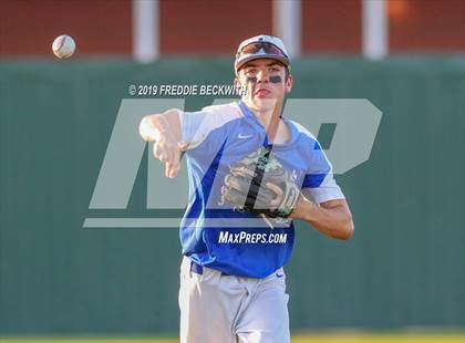 Thumbnail 1 in Pottsboro vs. Van Alstyne (3A Regional Quarterfinal) photogallery.