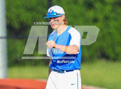 Thumbnail 2 in Pottsboro vs. Van Alstyne (3A Regional Quarterfinal) photogallery.