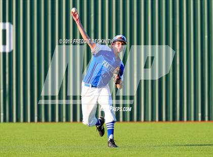Thumbnail 2 in Pottsboro vs. Van Alstyne (3A Regional Quarterfinal) photogallery.