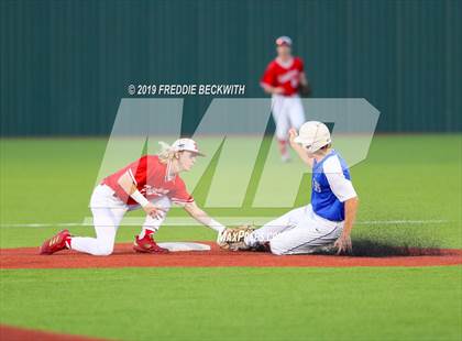 Thumbnail 1 in Pottsboro vs. Van Alstyne (3A Regional Quarterfinal) photogallery.