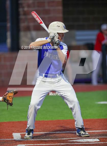 Thumbnail 2 in Pottsboro vs. Van Alstyne (3A Regional Quarterfinal) photogallery.