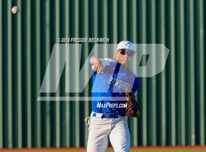 Thumbnail 1 in Pottsboro vs. Van Alstyne (3A Regional Quarterfinal) photogallery.