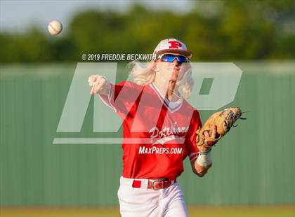 Thumbnail 1 in Pottsboro vs. Van Alstyne (3A Regional Quarterfinal) photogallery.