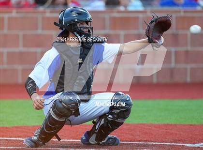 Thumbnail 1 in Pottsboro vs. Van Alstyne (3A Regional Quarterfinal) photogallery.