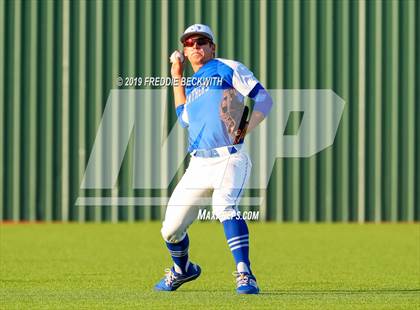Thumbnail 2 in Pottsboro vs. Van Alstyne (3A Regional Quarterfinal) photogallery.