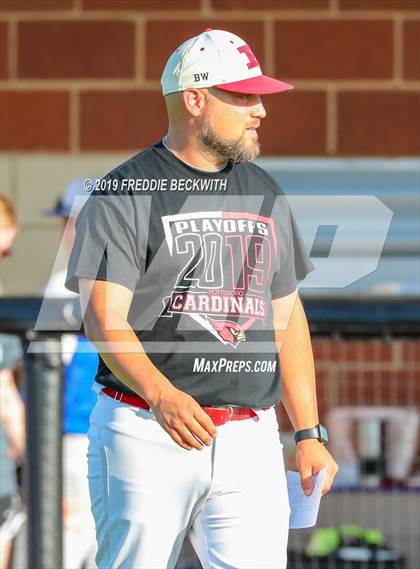 Thumbnail 3 in Pottsboro vs. Van Alstyne (3A Regional Quarterfinal) photogallery.