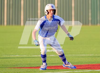 Thumbnail 3 in Pottsboro vs. Van Alstyne (3A Regional Quarterfinal) photogallery.