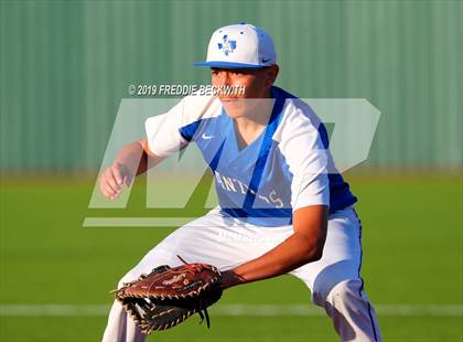 Thumbnail 1 in Pottsboro vs. Van Alstyne (3A Regional Quarterfinal) photogallery.