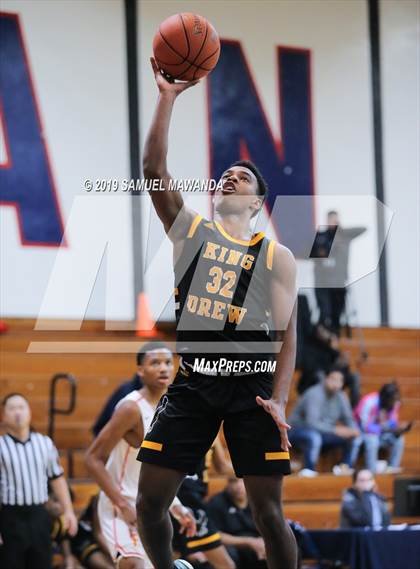 Thumbnail 2 in Fairfax vs. King/Drew (Rose City Roundball Classic) photogallery.