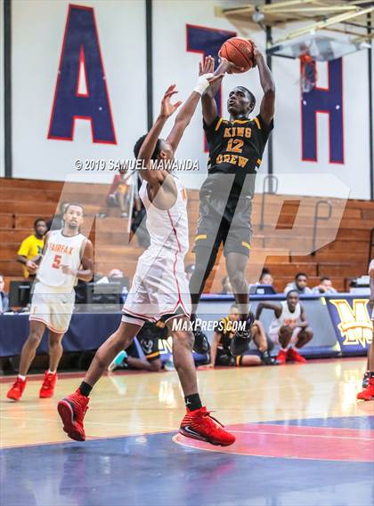 Thumbnail 2 in Fairfax vs. King/Drew (Rose City Roundball Classic) photogallery.