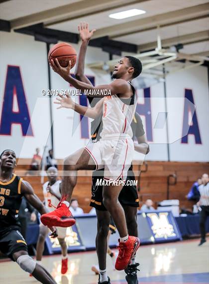 Thumbnail 3 in Fairfax vs. King/Drew (Rose City Roundball Classic) photogallery.