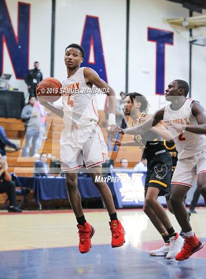Thumbnail 1 in Fairfax vs. King/Drew (Rose City Roundball Classic) photogallery.