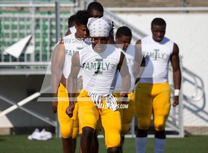 Thumbnail 2 in Independence @ Hickory Ridge (Charlotte Kickoff Showcase) photogallery.
