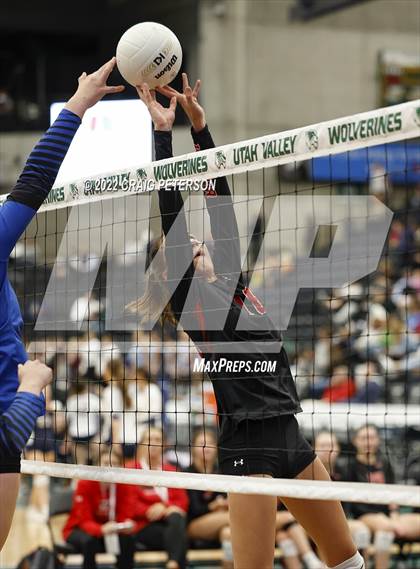 Thumbnail 3 in Pleasant Grove vs. Weber (UHSAA 6A Quarterfinal Loss) photogallery.