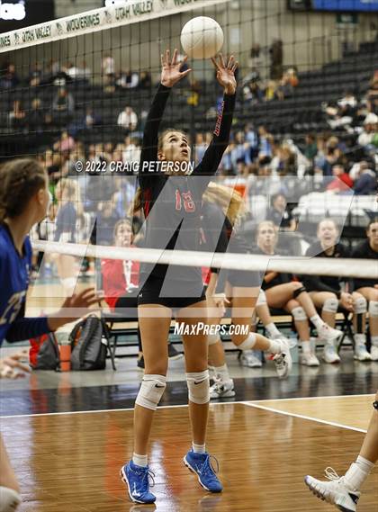 Thumbnail 2 in Pleasant Grove vs. Weber (UHSAA 6A Quarterfinal Loss) photogallery.