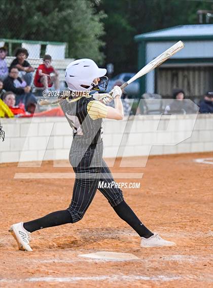 Thumbnail 3 in Lexington vs Rogers photogallery.