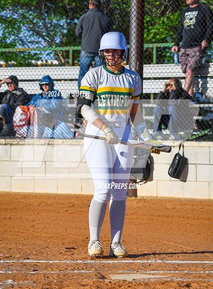 Thumbnail 2 in Lexington vs Rogers photogallery.