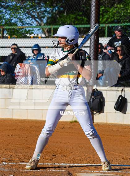 Thumbnail 2 in Lexington vs Rogers photogallery.