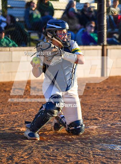 Thumbnail 1 in Lexington vs Rogers photogallery.
