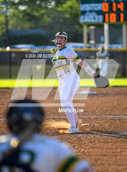 Thumbnail 2 in Lexington vs Rogers photogallery.