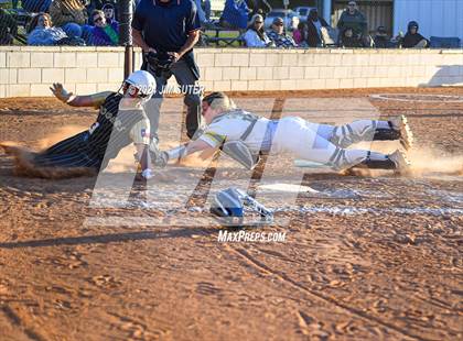 Thumbnail 2 in Lexington vs Rogers photogallery.